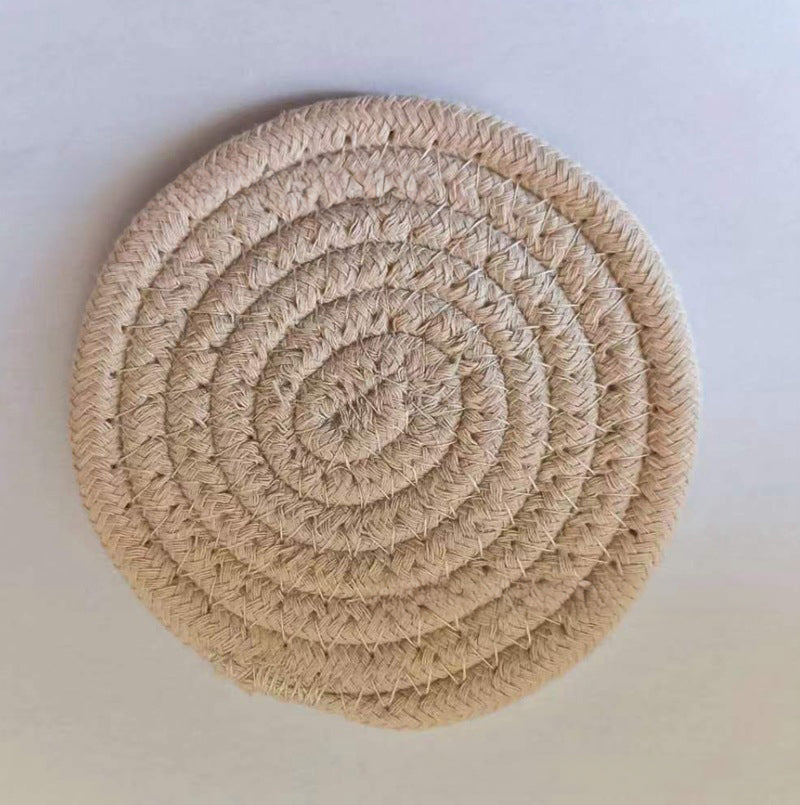 Cotton thread placemat
