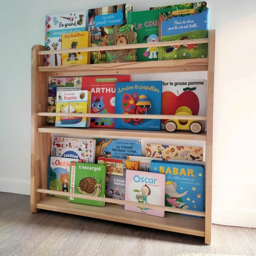 Madeleine, Montessori wooden library for children